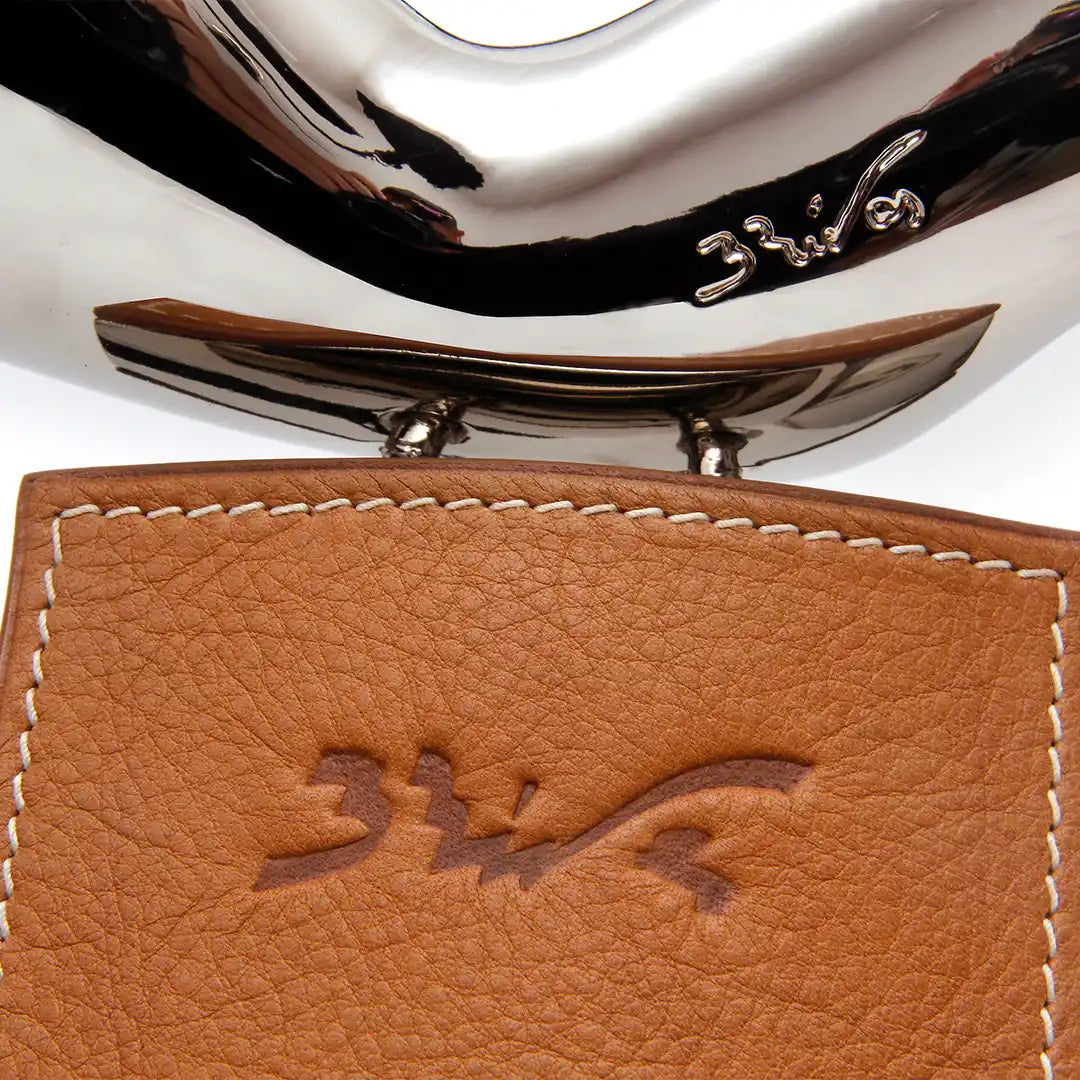 Escultura Fuego de Bernard Rives