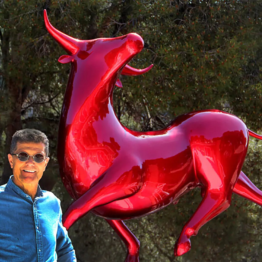 Escultura Ole Ole Big Bull by bernard rives-2